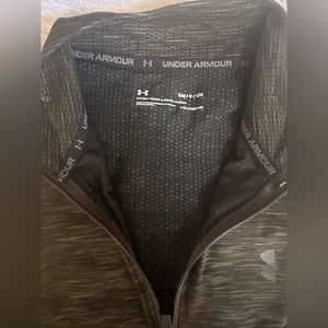 Under Armour quarter zip pullover